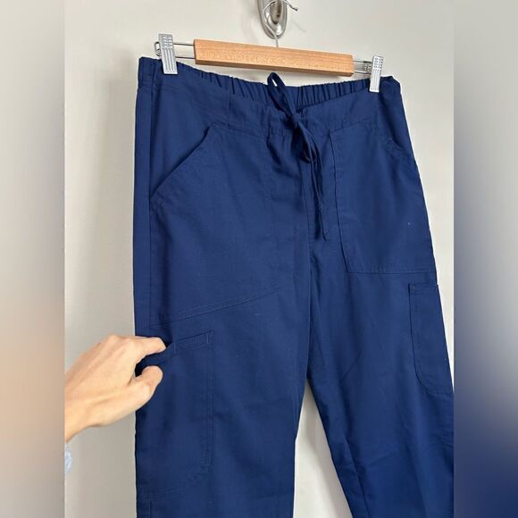 Scrubstar Scrub Set in Navy - Picture 8 of 10